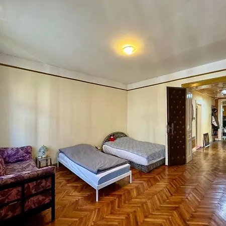 Felicita Apartment *