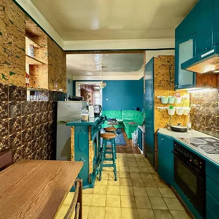 Felicita Apartment *